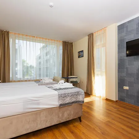 Apartahotel Favorit Sunny Beach