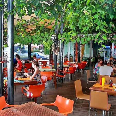 Apartahotel Favorit Sunny Beach