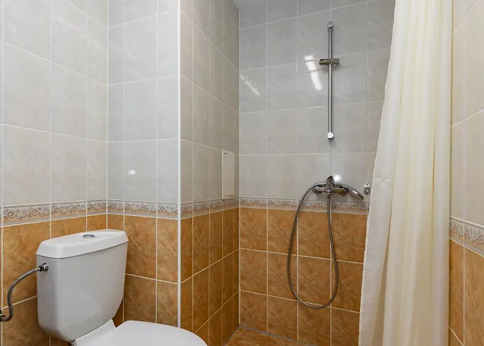 Favorit Ξενοδοχείο με διαμερίσματα 3*