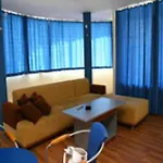 Favorit Apartahotel 3*