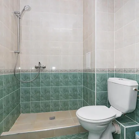 شقة فندقية Favorit 3*