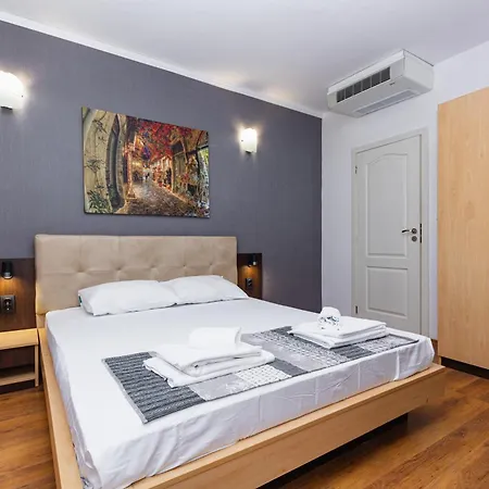 Favorit ساني بيتش