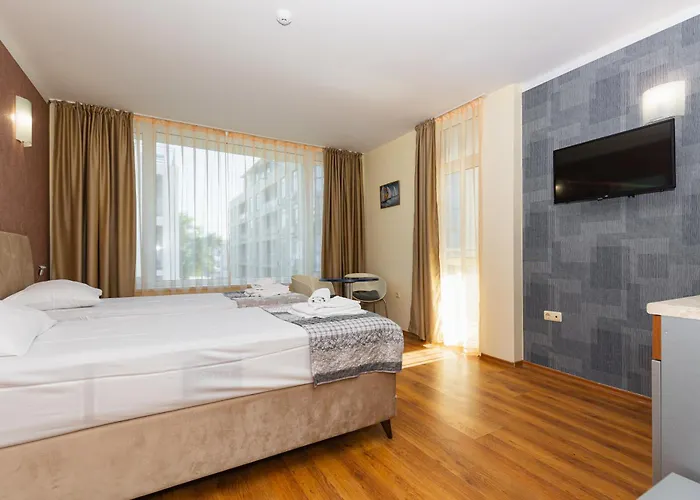 公寓式酒店 Favorit 阳光海滩