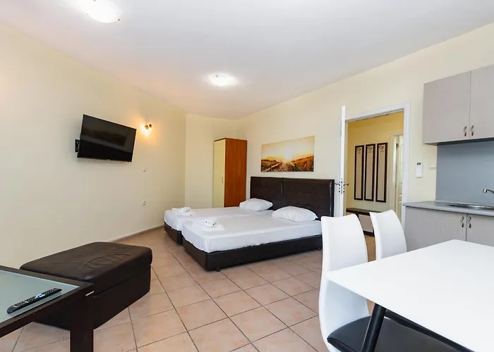 Favorit 3* 阳光海滩