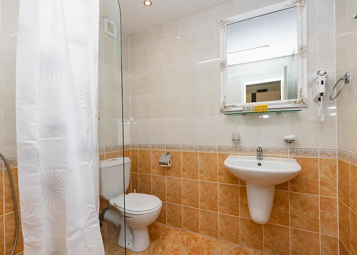 公寓式酒店 Favorit