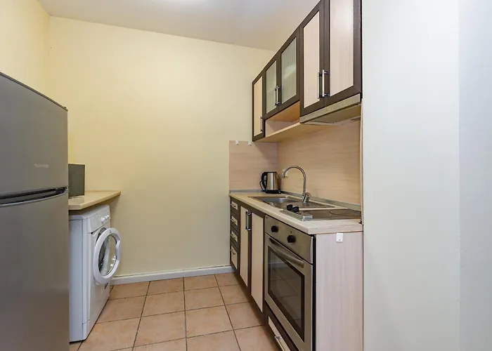 Favorit 公寓式酒店 阳光海滩