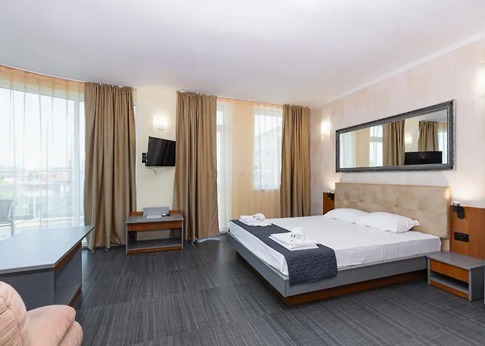 公寓式酒店 Favorit 3*