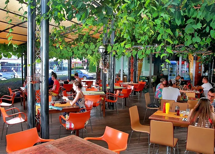 公寓式酒店 Favorit 阳光海滩