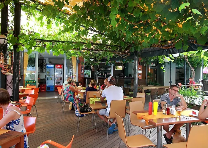 公寓式酒店 Favorit