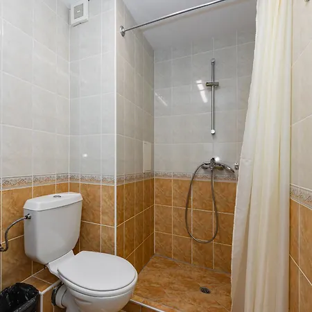 Favorit 아파트호텔 3*