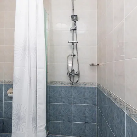 아파트호텔 Favorit 3*