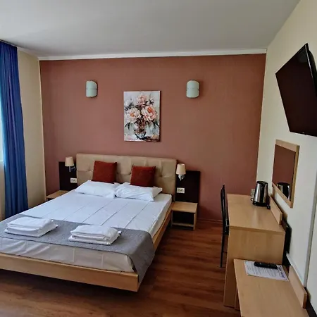 Favorit 3* 써니비치