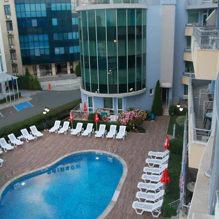 Favorit 3* 써니비치